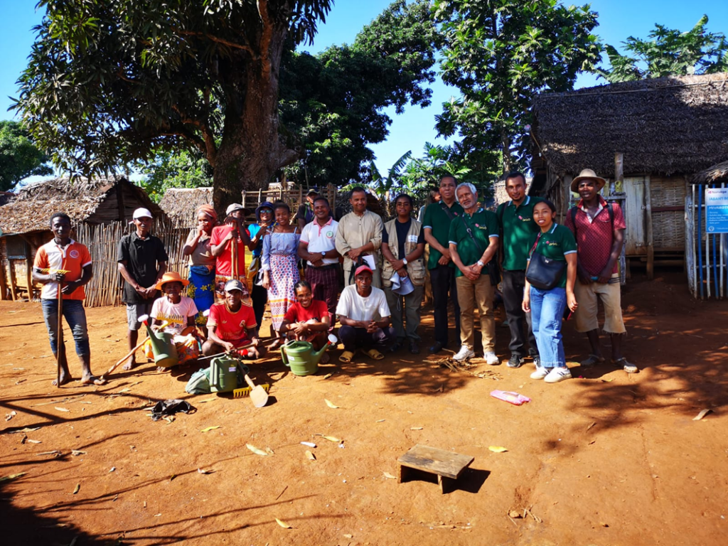 Familles pilotes et équipes du projet TADY à Mananjary